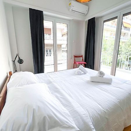 Family Two Bedroom Apartment Benaki Atenas Exterior foto