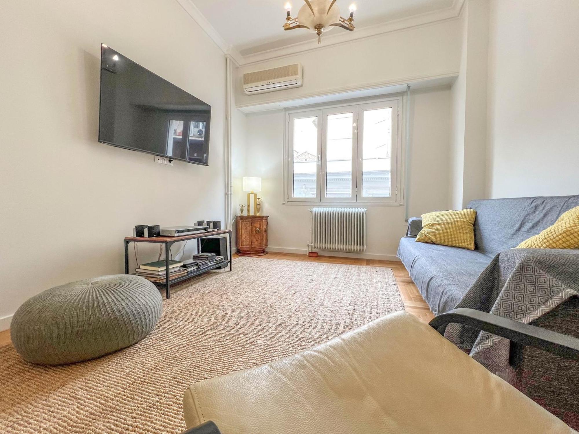 Family Two Bedroom Apartment Benaki Atenas Exterior foto